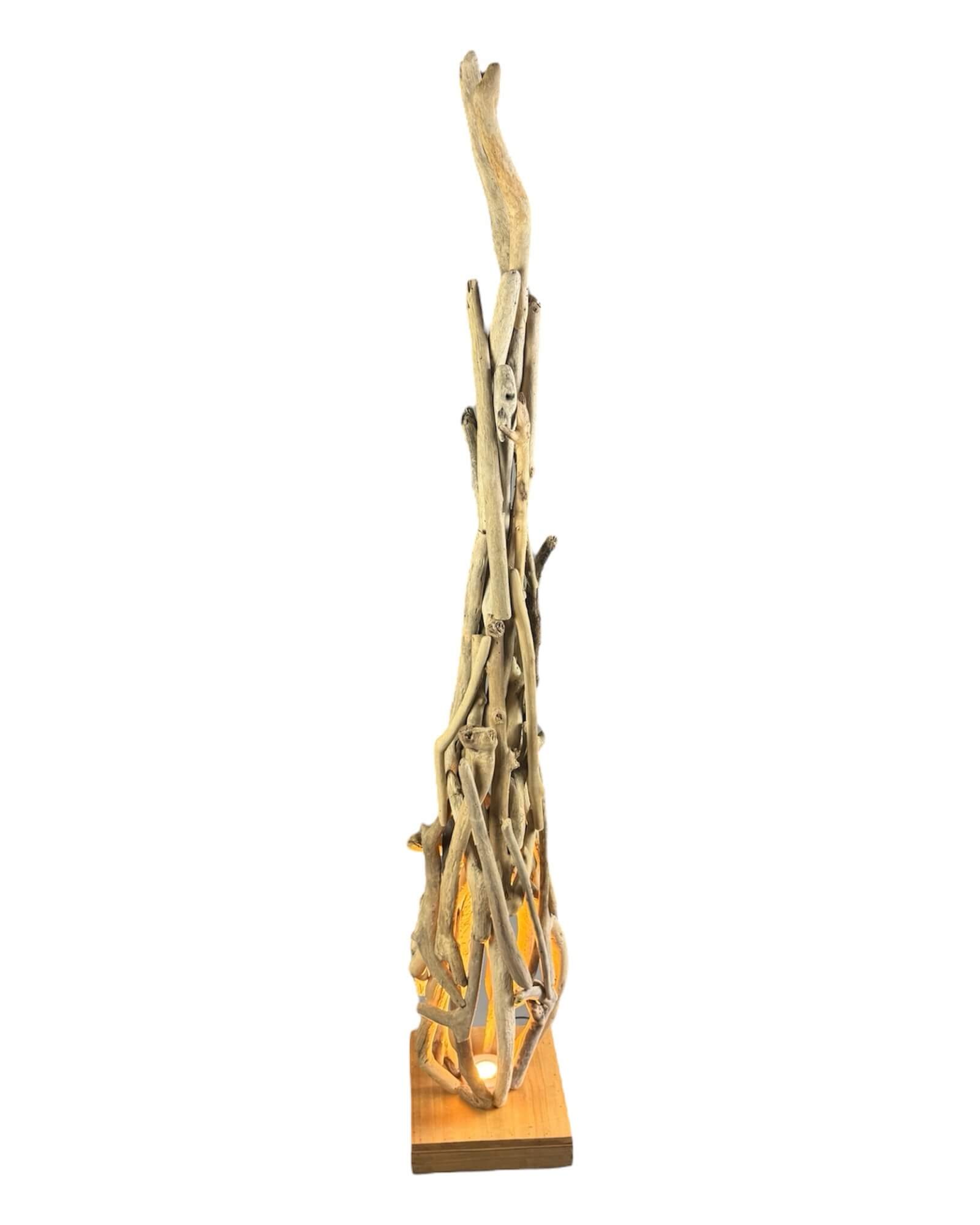 Stehlape-Treibholz-lampe_Natur_1_Licht_an